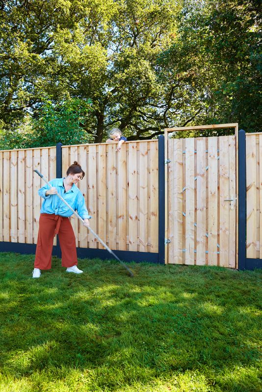 Betonpaal IJssel antraciet gecoat met diamantkop 10x10x280 cm